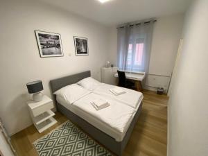 Postel nebo postele na pokoji v ubytování Swan Rooms