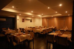 Gallery image of Hotel Finch in Erāttupetta