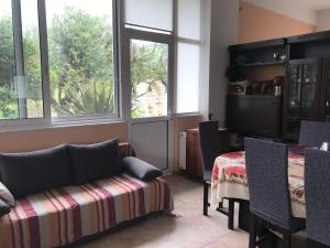 Posezení v ubytování Nondis Room