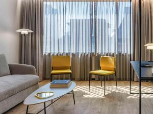 Χώρος καθιστικού στο Pullman Santiago El Bosque