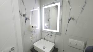 Um banheiro em Noa Boutique Hotel