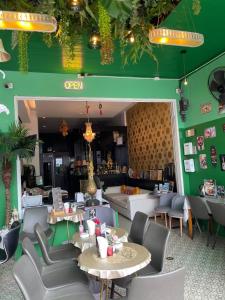 Gallery image of Elephant Room in Patong Beach +16 photos