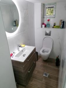 Un baño de Διαμέρισμα Ολόκληρου ορόφου Queen Luxury