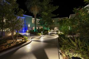 Zahrada ubytování Vantaris Luxury Beach Resort