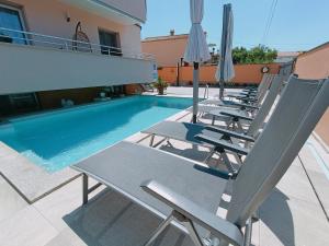 Бассейн в Villa Slavica или поблизости
