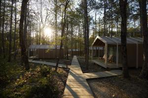 Zahrada ubytování LONGOSPHERE GLAMPING