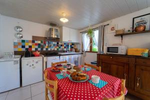 Kuchyň nebo kuchyňský kout v ubytování Appartement