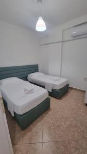 Vivienne's Apartment - Image 10