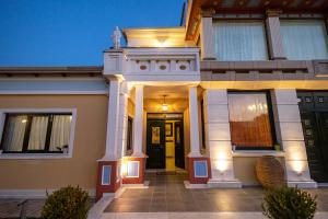 Exteriér nebo vchod ubytování REALE - Art Luxury Villa