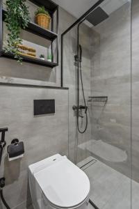 Kupaonica u objektu Upscale studio at JLT near metro