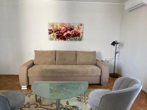 Posezení v ubytování Apartman Colapis- Netflix, self check in, free parking, premium location!