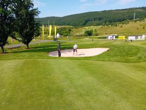 Golf v apartmánu nebo okolí