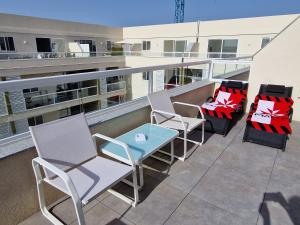 Μπαλκόνι ή βεράντα στο Sea View New Penthouse Terrace & Garage Parking
