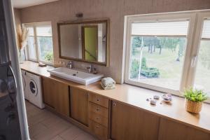 Fotografie z fotogalerie ubytování Susimetsa v destinaci Laadi + 37 fotografií