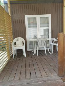 Balkón nebo terasa v ubytování Paisible