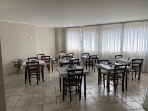 Restaurant o un lloc per menjar a ATLAS