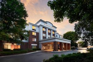 una representación de la parte delantera de un hotel en SpringHill Suites by Marriott Richmond North/Glen Allen, en Richmond