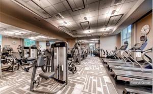 Fitness centrum a/nebo fitness zařízení v ubytování MSG Sphere view at MGM Signature STUDIO DELUXE