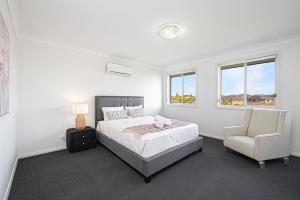 صورة لـ Colebee Modern 5BR House Spacious & Close to Park في Schofields +8 صور