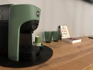 Krysos Luxury Rooms的咖啡和沏茶工具
