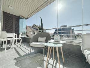 En balkon eller terrasse på Apartamento Decanelas