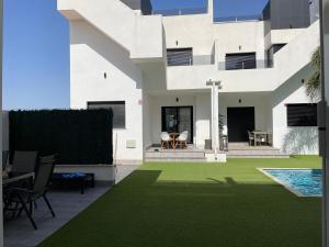 Πισίνα στο ή κοντά στο Modern Apartment with pool area