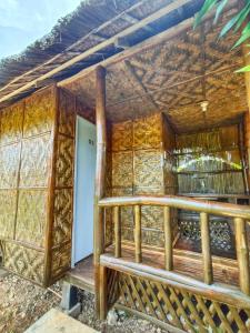 Balkón nebo terasa v ubytování Ander Divers Garden Resort