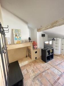 Fotografia z galérie ubytovania Uzes duplex atypique calme v destinácii Uzès