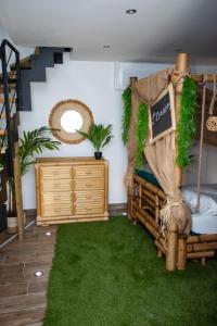 Zahrada ubytování L'Évasion Loveroom