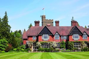 The building where the country house is located 