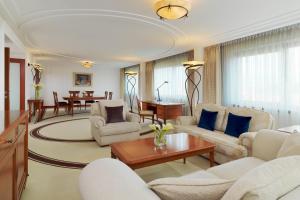 Posedenie v ubytovaní The Westin Zagreb