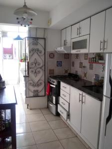 Η κουζίνα ή μικρή κουζίνα στο JARILLERO