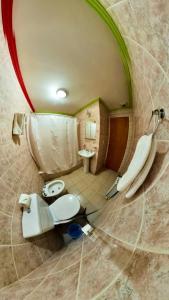 Vonios kambarys apgyvendinimo įstaigoje Hotel Ariel