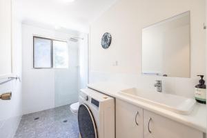 Ένα μπάνιο στο 2 10 Krait Close - Only 350mtrs to the Boat Ramp and Wifi +30 φωτογραφίες