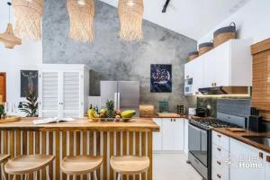 Кухня или мини-кухня в The Dream of Playa Coronado
