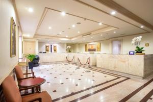 Zona de hol sau recepție la Ramada by Wyndham D MA Bangkok
