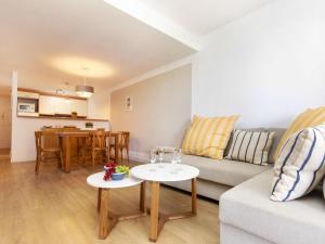 Posedenie v ubytovaní Apartment Green Mar C by Interhome