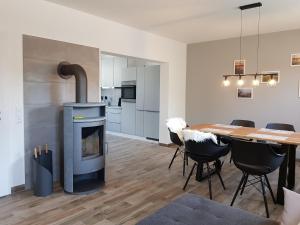 Kuchyň nebo kuchyňský kout v ubytování Ferienhaus Jerichow