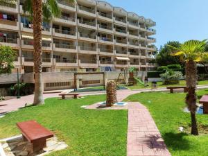 Vonkajšia záhrada v ubytovaní Apartment Catalunya by Interhome