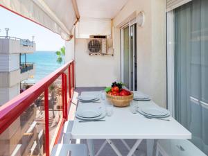 Balkón alebo terasa v ubytovaní Apartment Ancora Ático by Interhome
