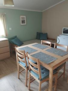 Fotografie z fotogalerie ubytování Apartmány Audy 2 v Mníšku pod Brdy + 6 fotografií