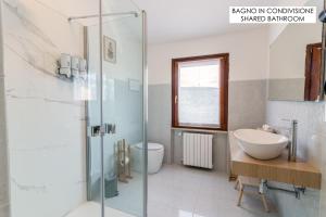 Koupelna v ubytování Maeva Guesthouse