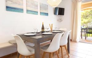 Ảnh trong thư viện ảnh của Apartamento a 100 m de playa. Calella Palafrugell ở Calella de Palafrugell
