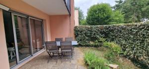 Vonkajšia záhrada v ubytovaní HOME ET HOLIDAY Le Chardonnay