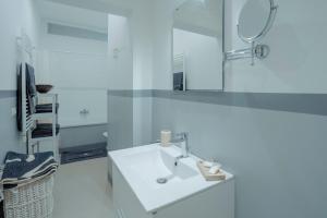 A bathroom at Home d'Elite Navona - Pantheon