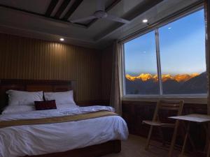 Imagine din galeria proprietății Hunza Bliss Hotel în Alīābād +20 fotografii