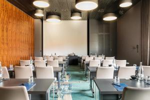 Posezení v ubytování Hotel SB Plaza Europa + 37 fotografií
