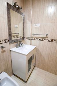 Koupelna v ubytování Letmalaga Torremolinos Center
