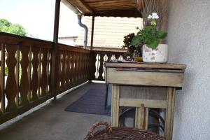 Balkón nebo terasa v ubytování Haus Erna + 24 fotografií