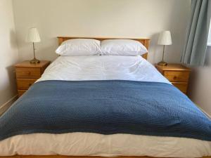 Photo de la galerie de l'établissement Pet Friendly 1Br Modernised Cottage with Fibre WiFi, à Bettyhill